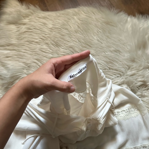 REFORMATION Shelly Dress In Ivory - Picture 8 of 12
